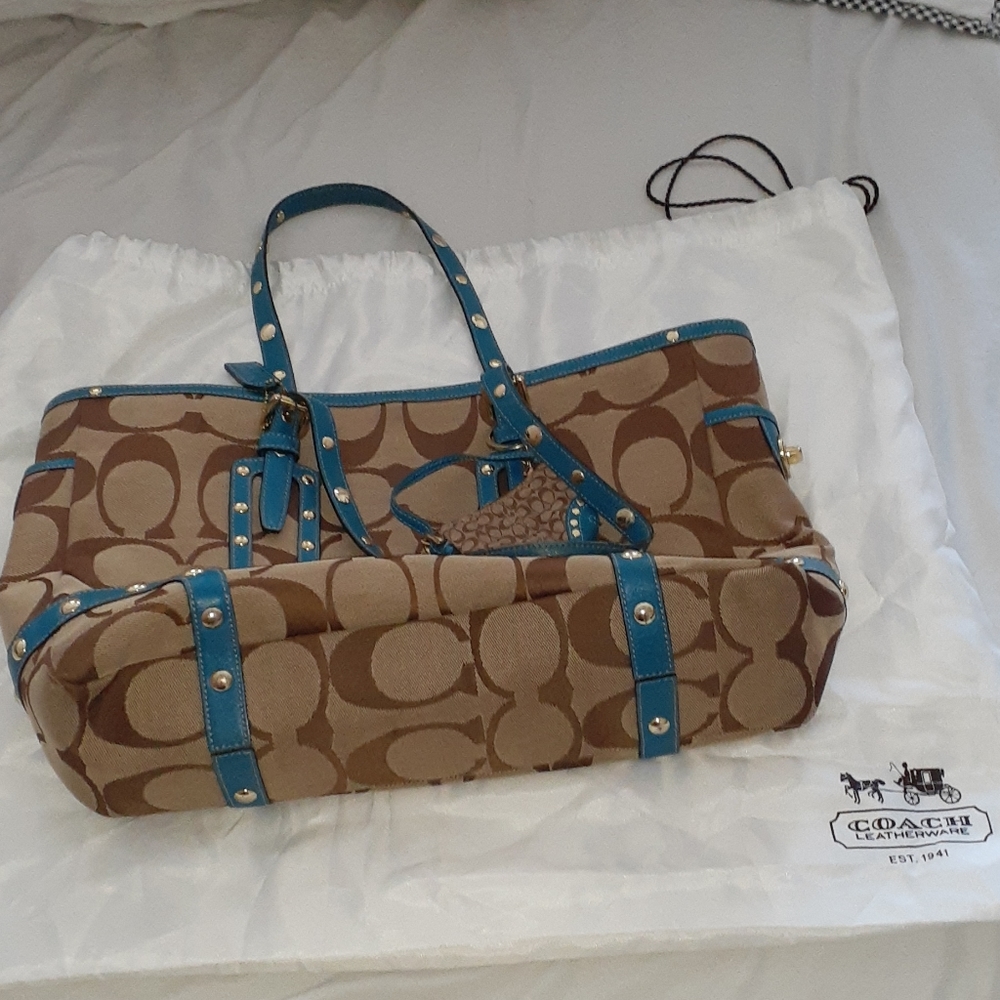 Coach handbag